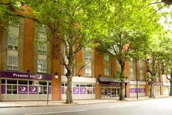 London Tower Bridge Premier Inn