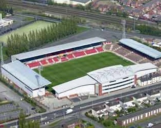 Racecourse Ground